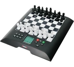 Millennium 2000 Schachcomputer ChessGenius